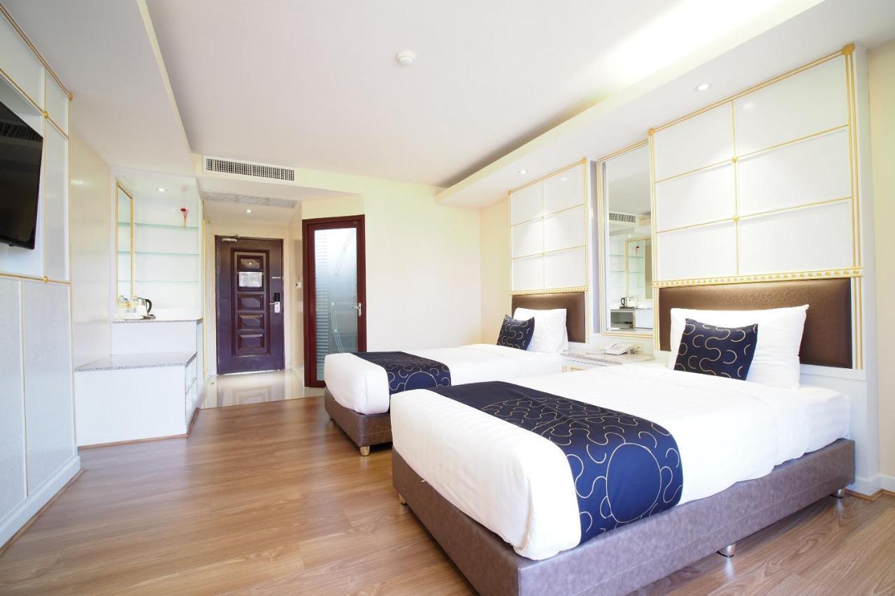 Capital O 8888 Achada Pattaya Hotel Джомтиен Бийч Екстериор снимка