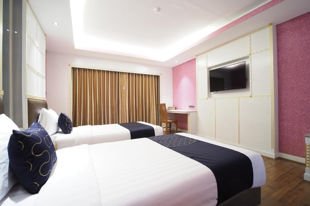 Capital O 8888 Achada Pattaya Hotel Джомтиен Бийч Екстериор снимка